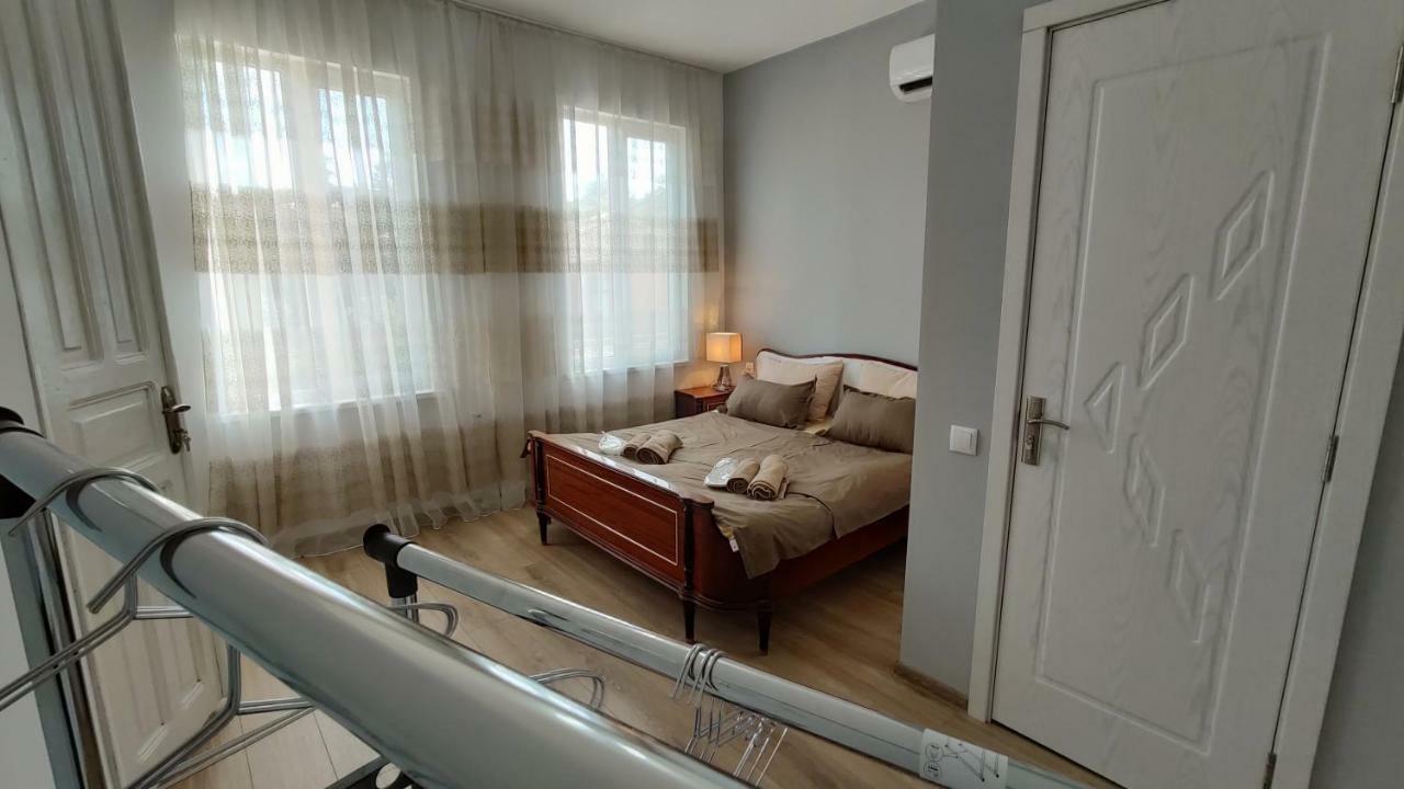 Icity Koetaisi Buitenkant foto